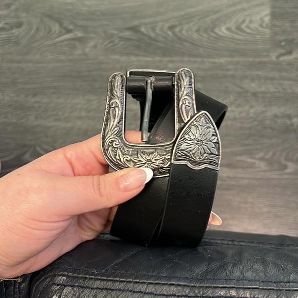 Western Black Belt - Picture 2 of 3